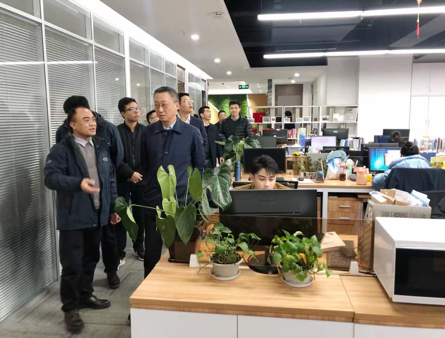 1639719871124516.jpg 1639719871124516.jpg